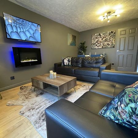 No24 - 2-Bed Boutique Apartment - Hosted By Hutch Lifestyle Leamington Spa Exterior photo