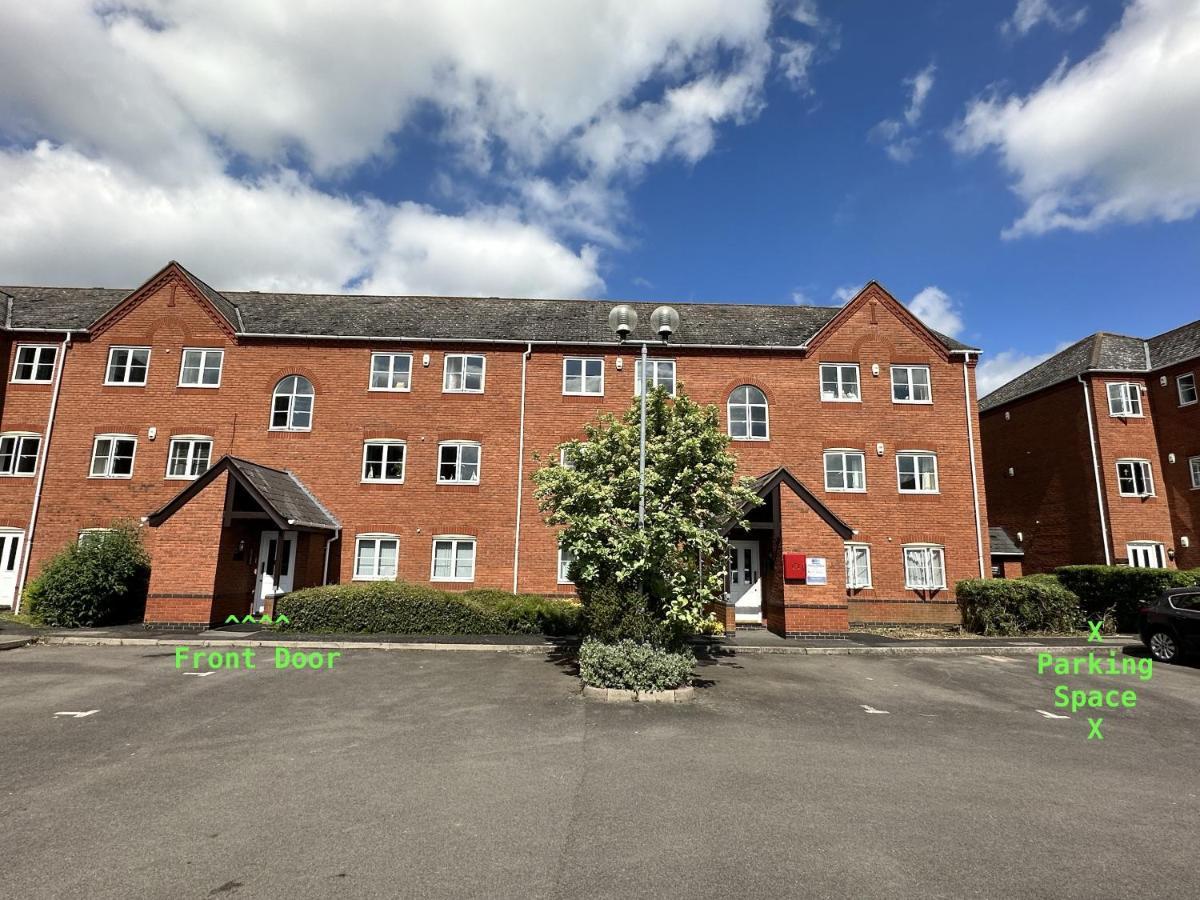 No24 - 2-Bed Boutique Apartment - Hosted By Hutch Lifestyle Leamington Spa Exterior photo