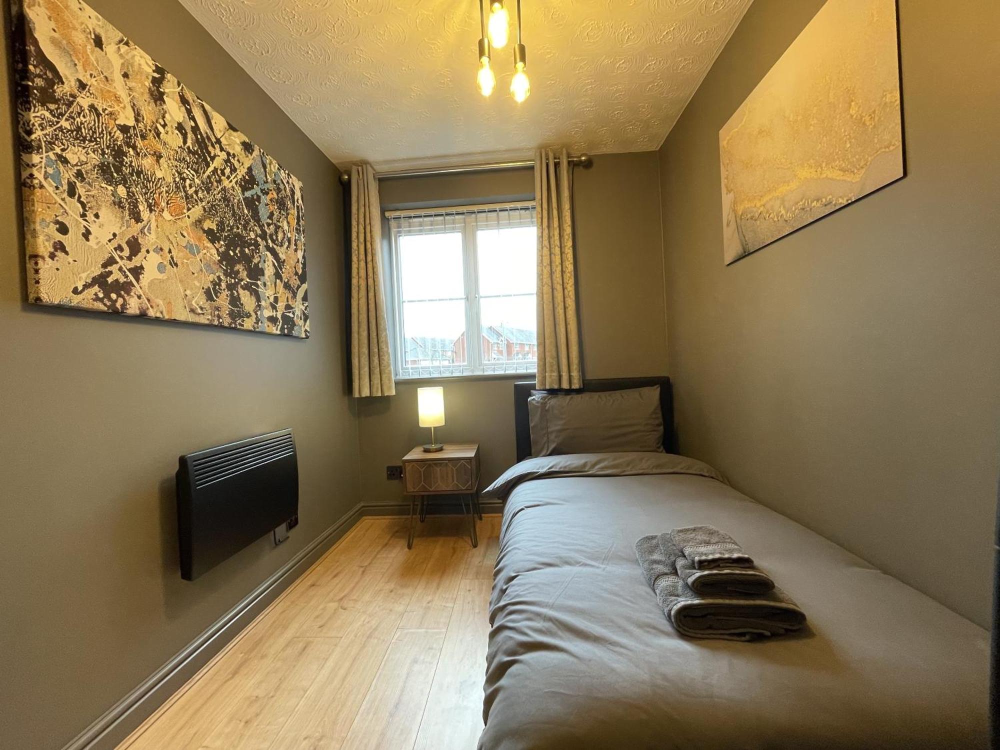 No24 - 2-Bed Boutique Apartment - Hosted By Hutch Lifestyle Leamington Spa Exterior photo